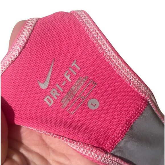 Nike Principle Geometric Tank - Picture 8 of 8